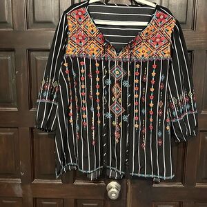 Black and white stripped embroidery Top